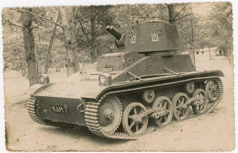 Танк виккерс карден-лойд м1937