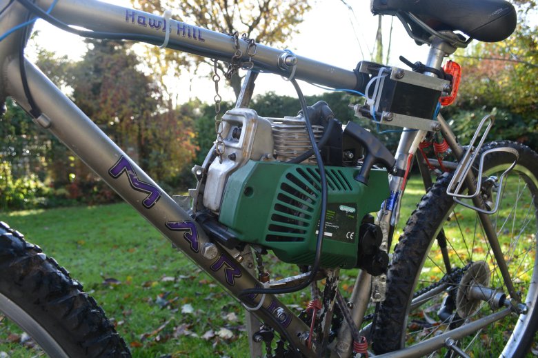 Двигатель от бензопилы на велосипед