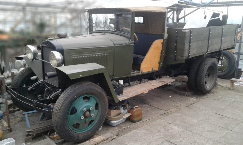 Полуторка и зис 5