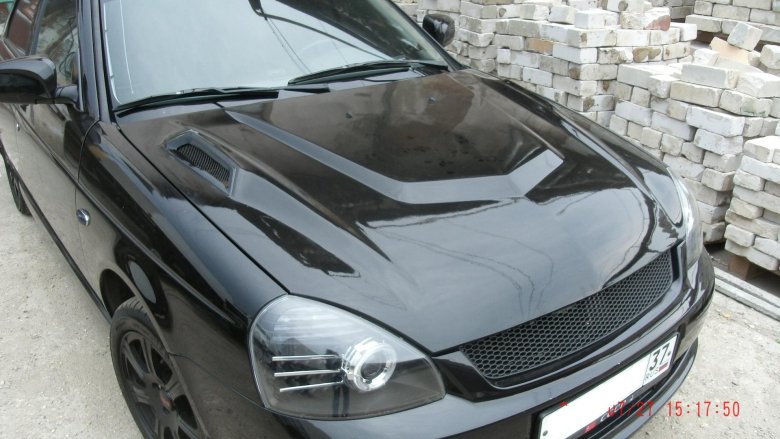 Капот на лада приора \ я робот