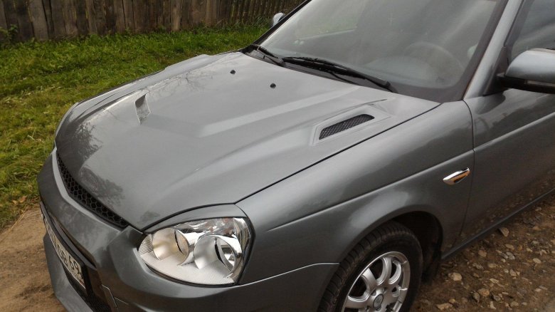 Капот на лада приора \ я робот