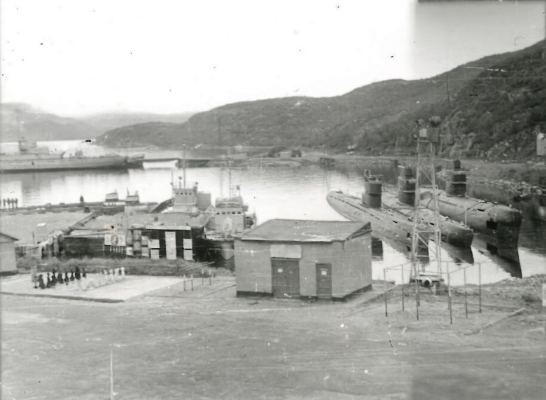 Лиинахамари база подводных лодок 42 бригада