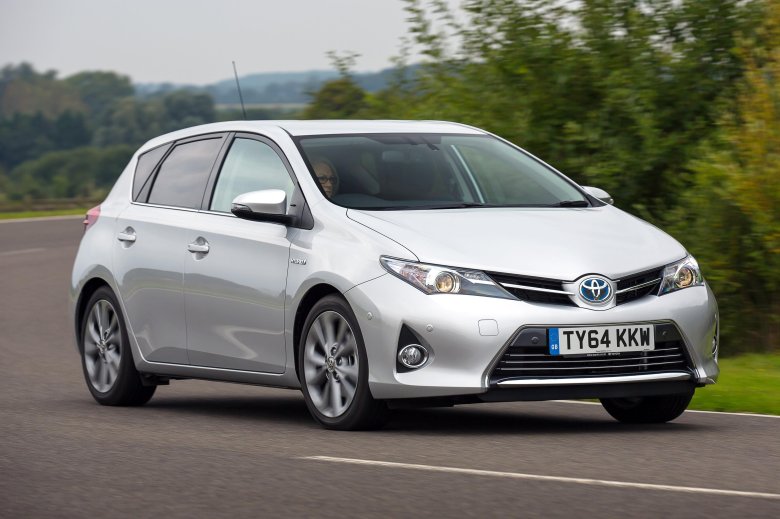 Toyota auris hybrid 2012