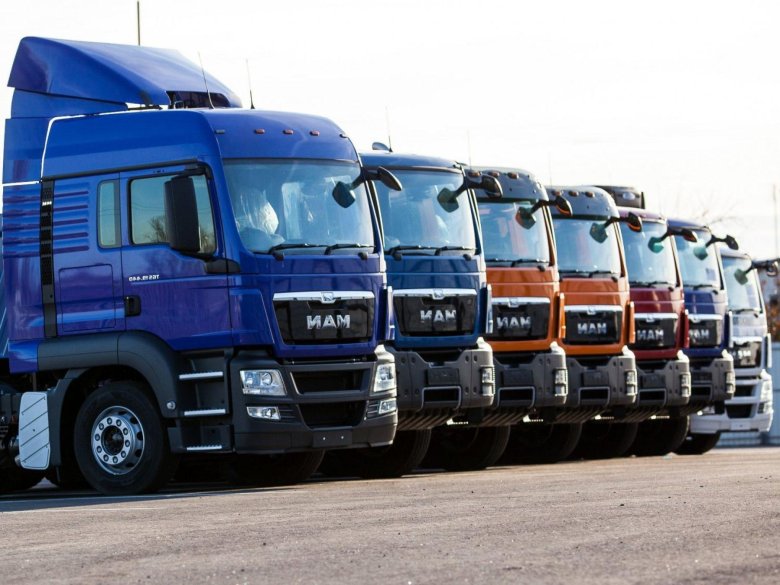 Автопарк грузовых автомобилей