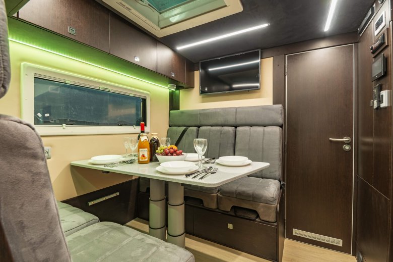 Дом на колесах камаз