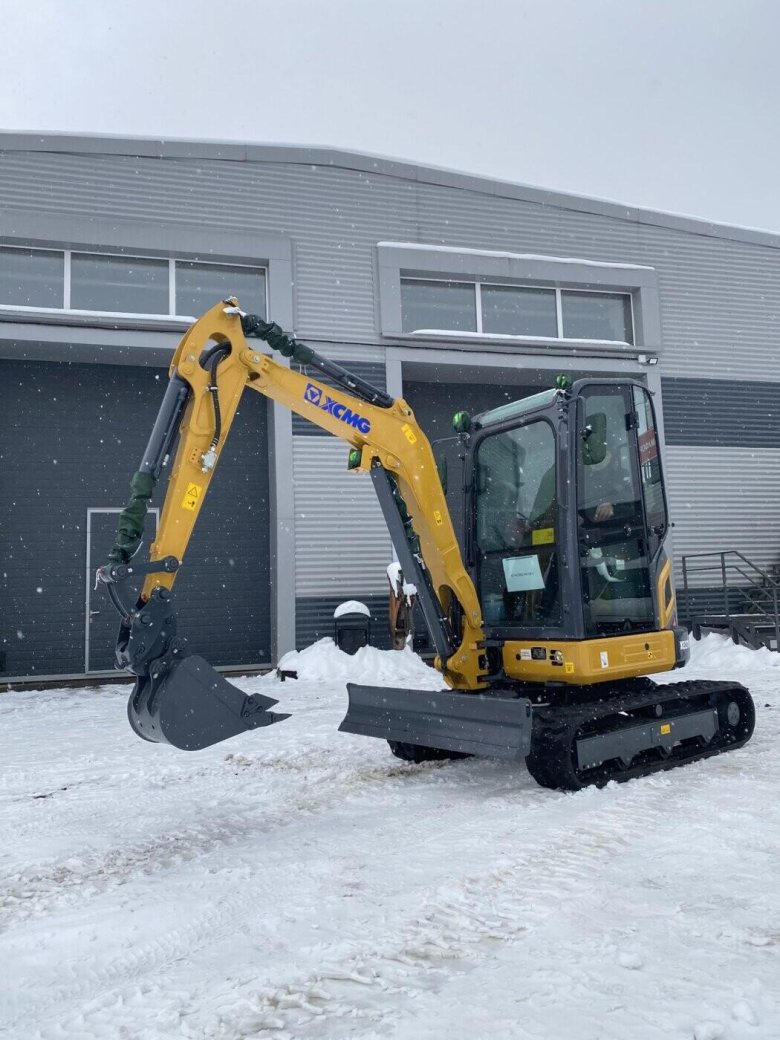 Мини экскаватор