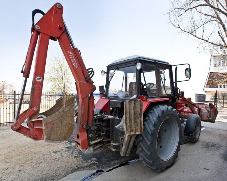 Экскаватор на базе мтз