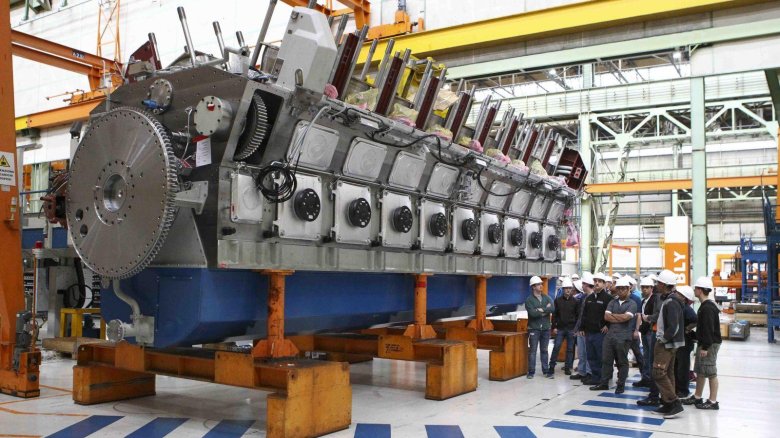 Судовой двигатель wartsila 6r32e