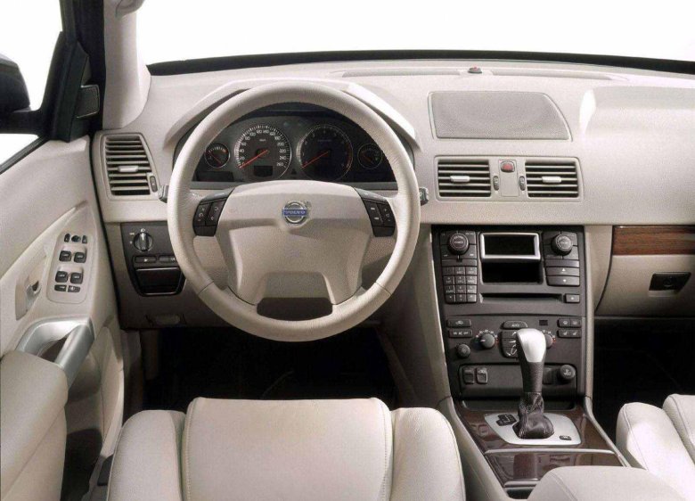 Вольво хс 90 2005