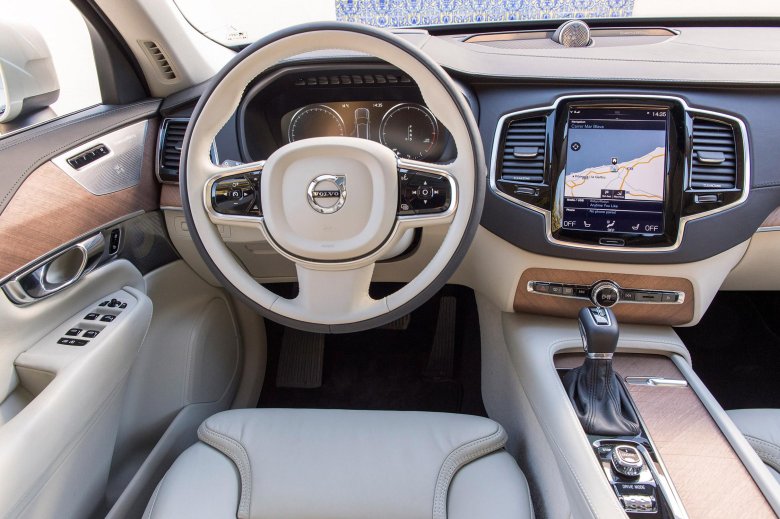 Volvo xc 90 салон