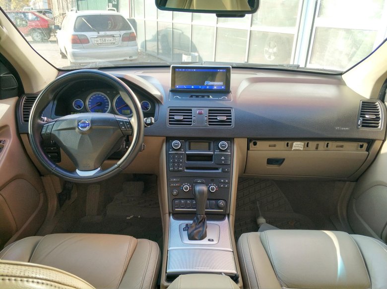 Вольво хс90 2010 салон