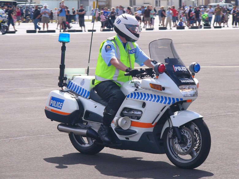 Honda st 1100 police