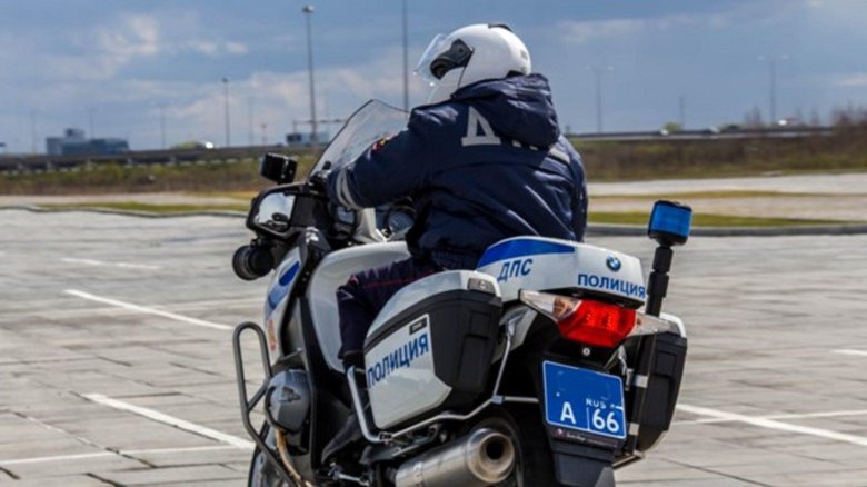 Мотоцикл бмв 1200 дпс