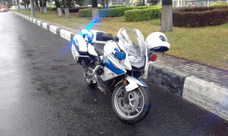 Мотобат бмв 600 кубов