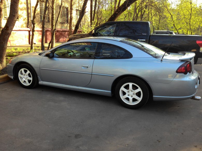 Dodge stratus 2 coupe