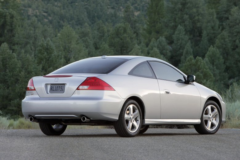 Honda accord coupe 2006