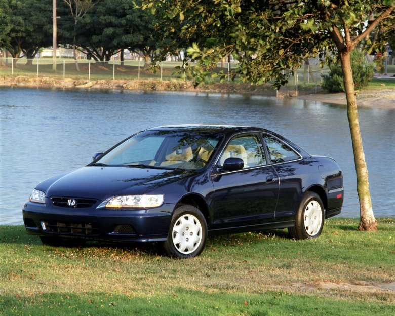 Honda accord 6 2002