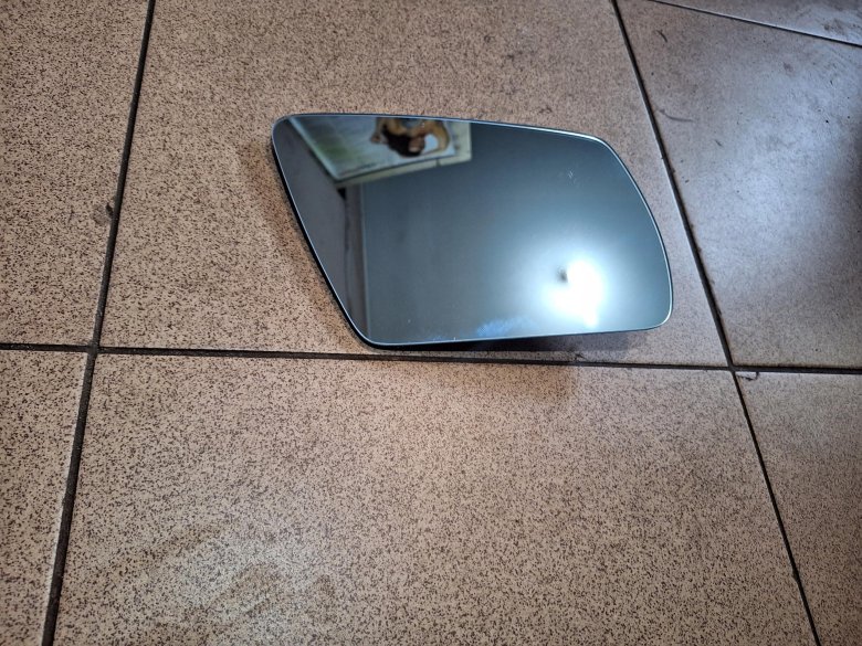 Стекло зеркала электрического левого