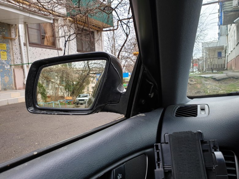 Приора зеркала