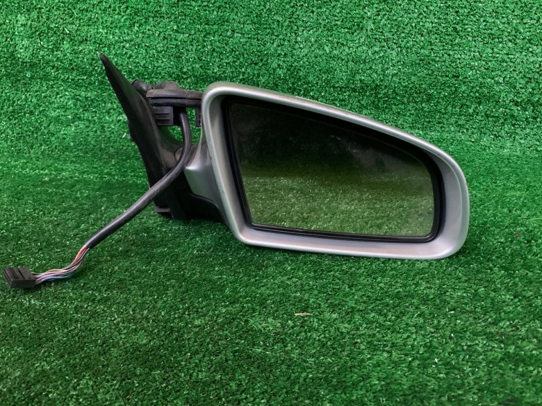 Зеркало заднего вида боковое