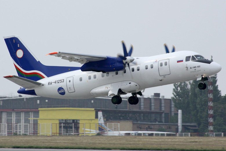Ан 140 пассажирский самолёт