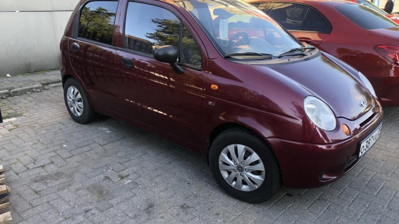 Матиз бордовый