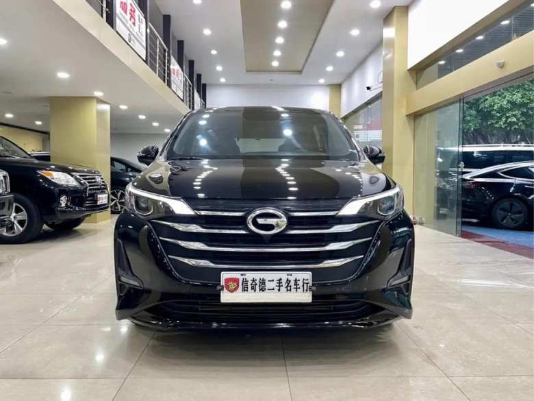 Минивэн из китая