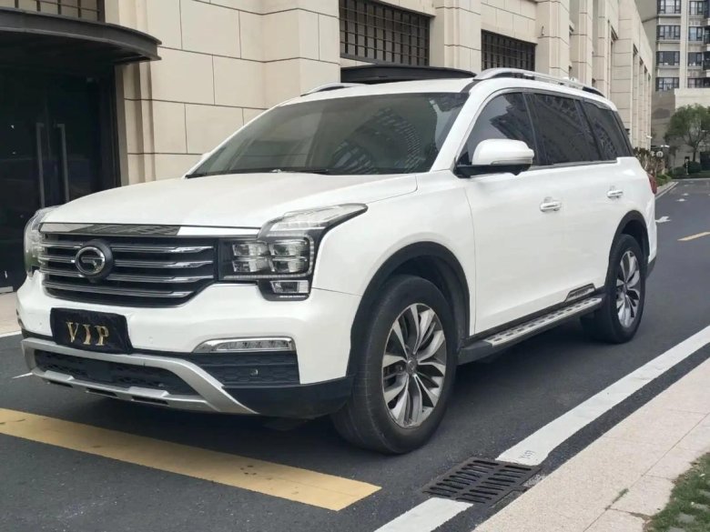 Chevrolet suburban xii