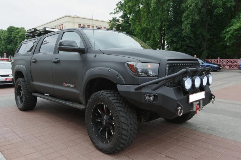 Toyota tundra ii