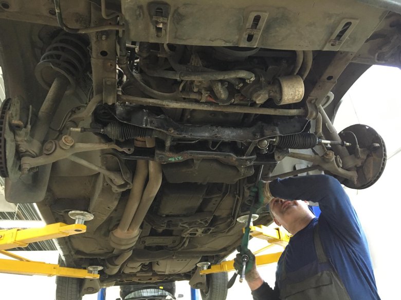 Вольво 960 снизу