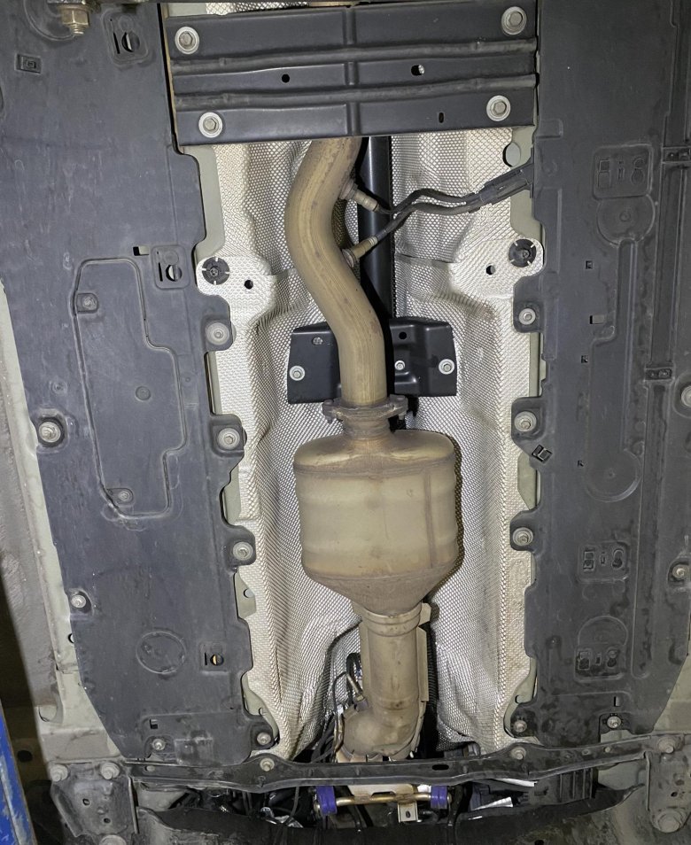 Шкода кодиак защита днища