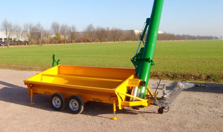 Перегрузчик зерна шнековый