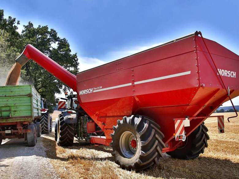 Бункер перегрузчик хорш