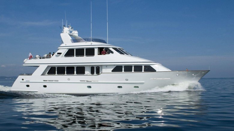 Яхта конрад 45