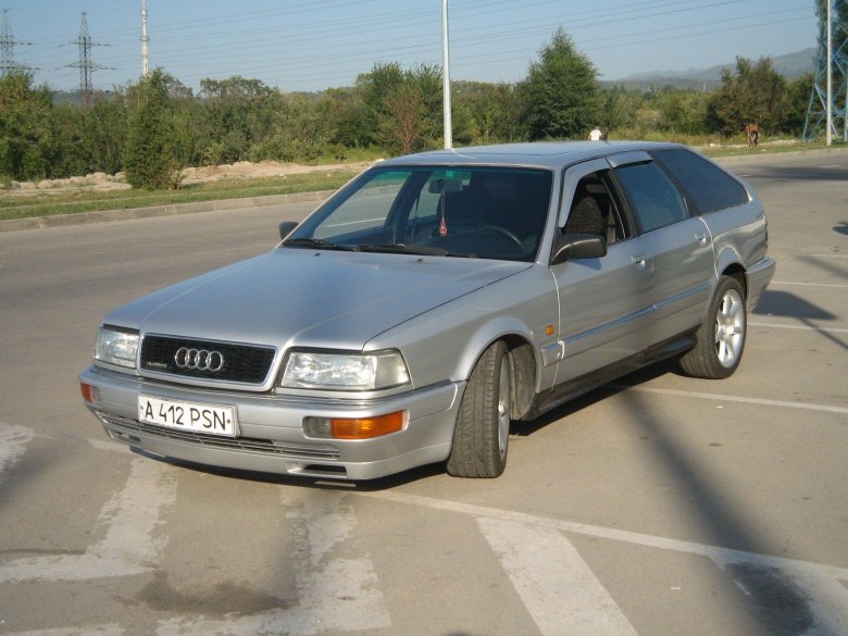 Ауди 100 кватро