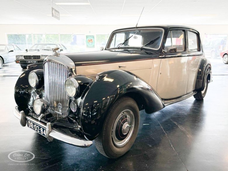 Bentley r type 1952