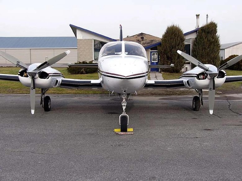Cessna 421