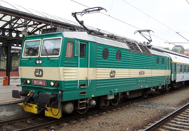 Электровоз skoda e499