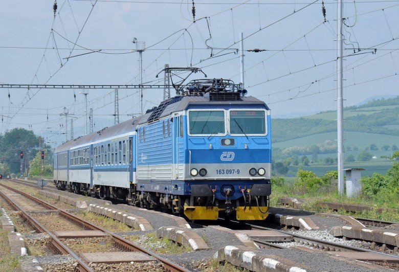 Электровоз skoda 163