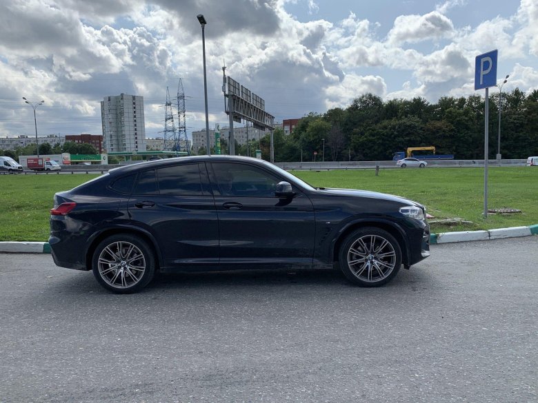Bmw x4 черный карбон