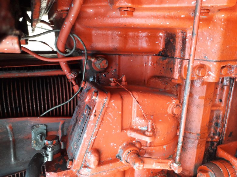 Дизельный двигатель трактора т25