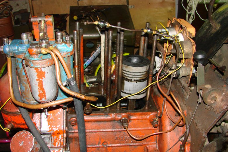 Двигатель д21