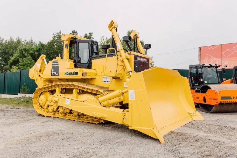 Бульдозер комацу 355