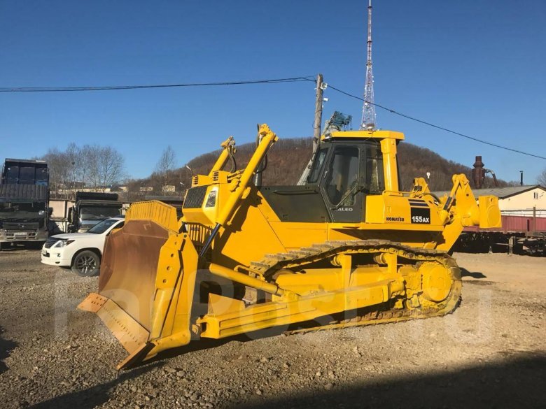 Бульдозер комацу