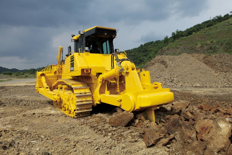 Komatsu d155ax-8
