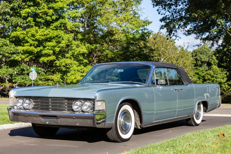 Lincoln continental 1966