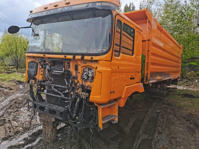 Грузовик shacman