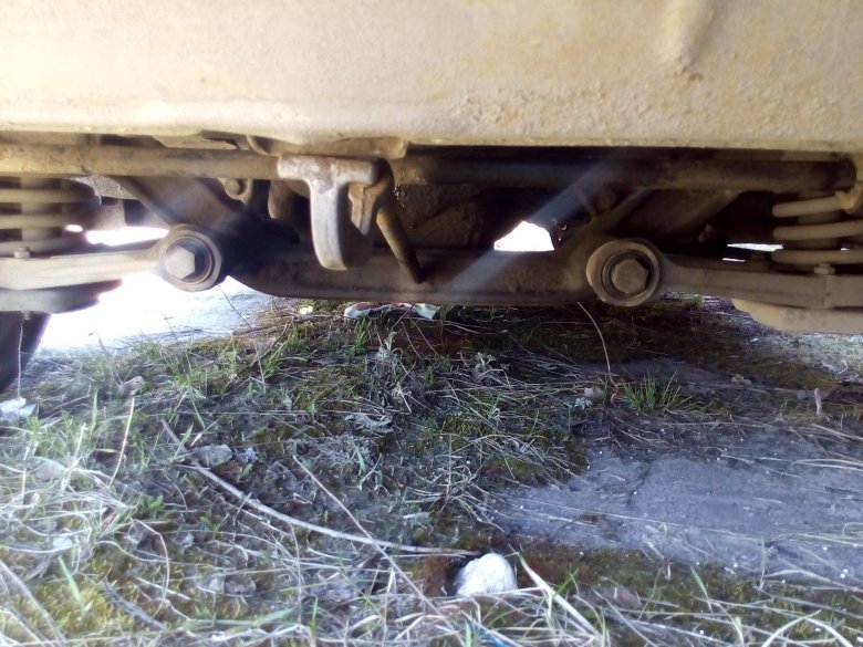 Газ 31105 шкворни