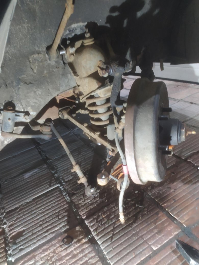 Шкворневая газ 2410