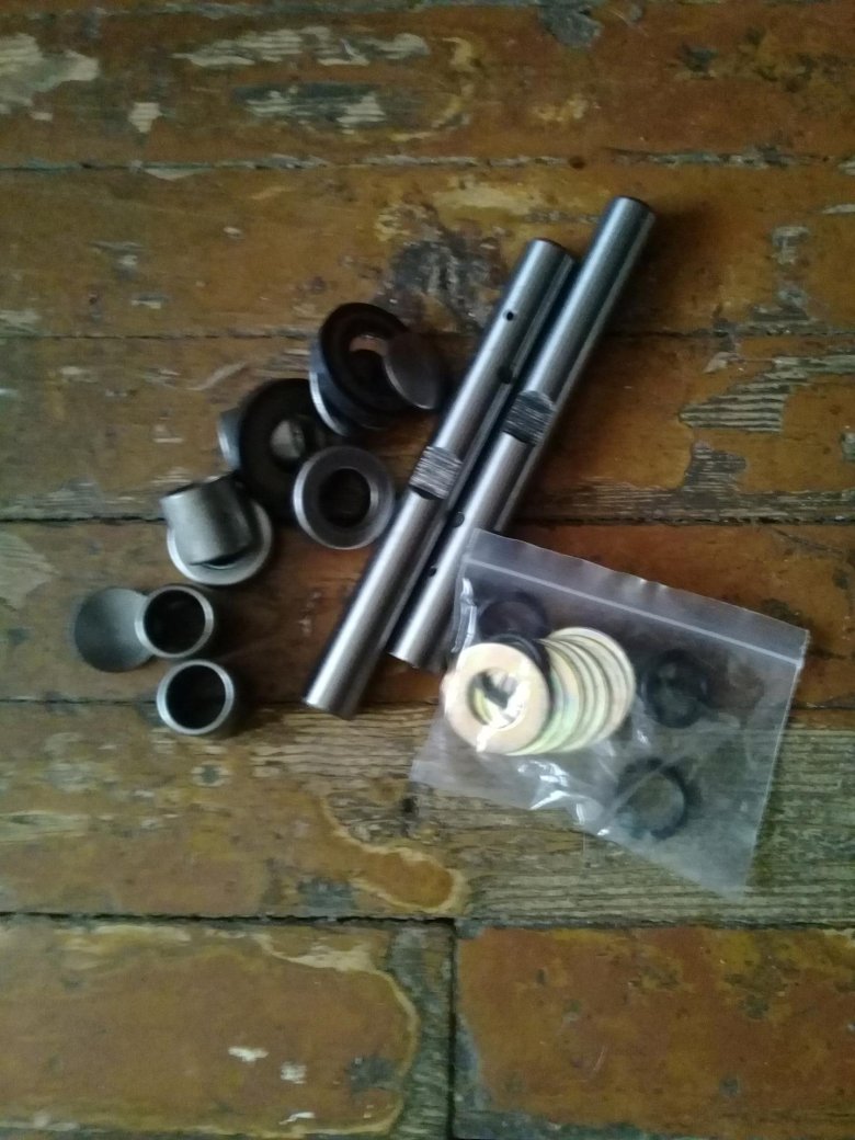 Комплект шкворня